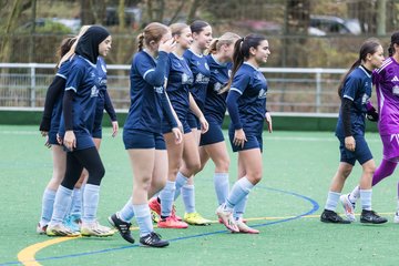 Bild 21 - F VfL Pinneberg - USC Paloma : Ergebnis: 1:4